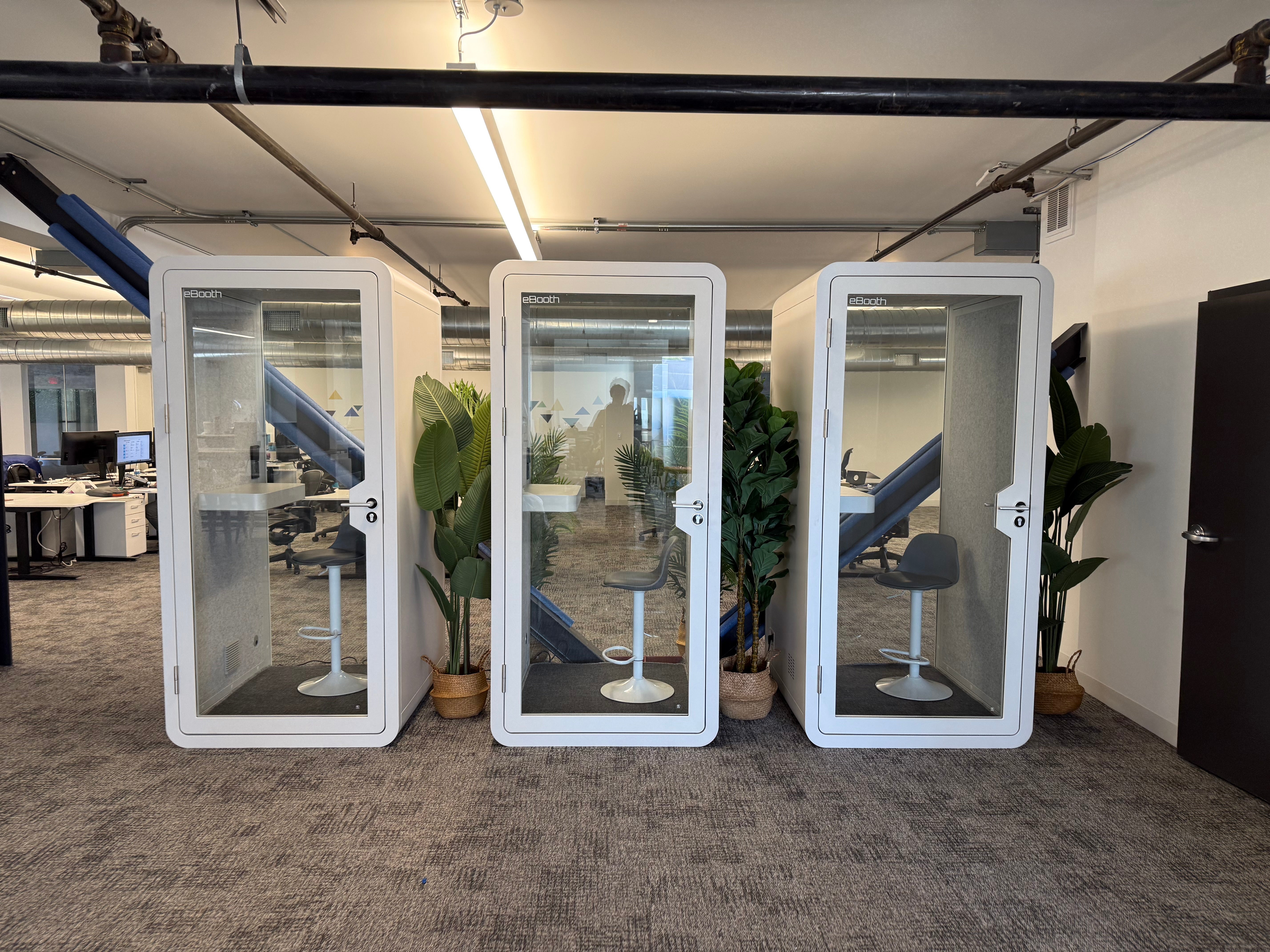 eBooth Solo | Office Phone Booth