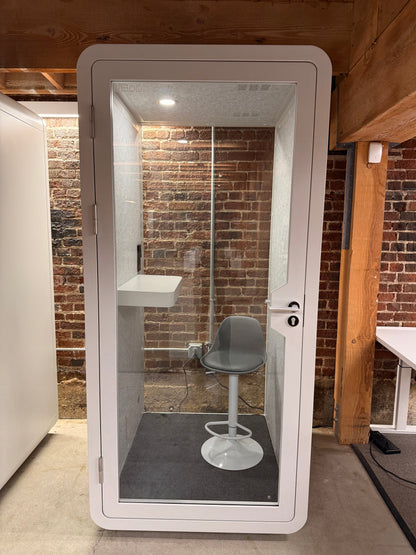eBooth Solo | Office Phone Booth